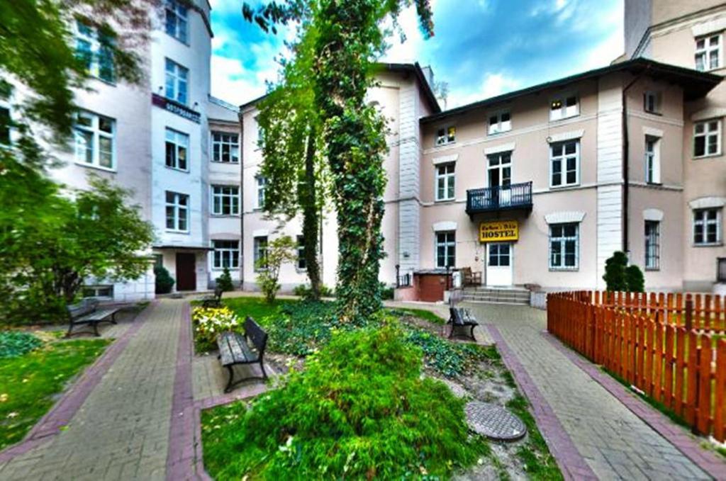 Nathan'S Villa Hostel Warsawa Bagian luar foto